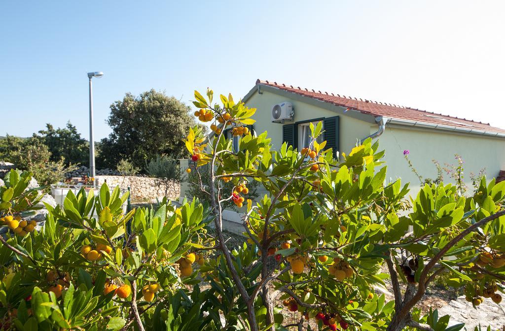Guest House Loranum Sevid Buitenkant foto